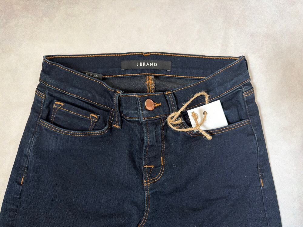 Vintage J Brand Jeans Size 25 Blue Darkwash MidRise Bootcut